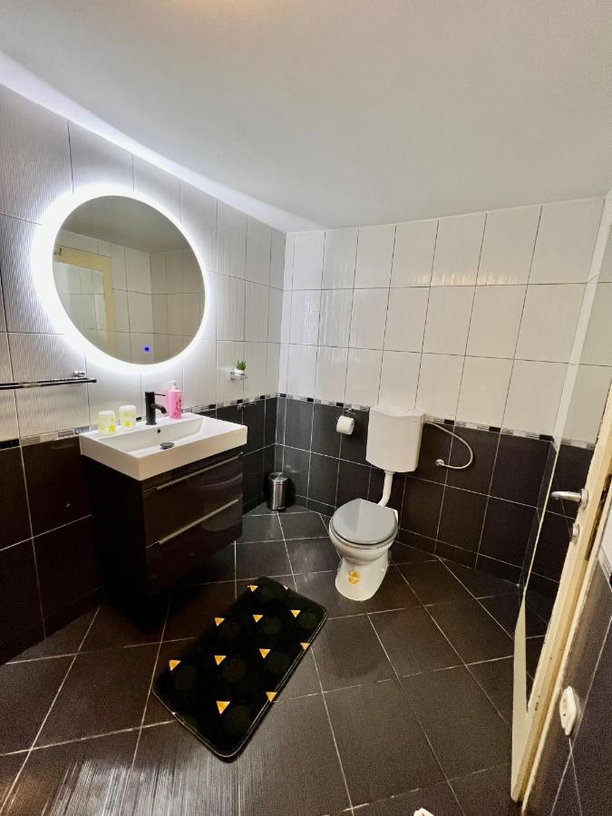 Apartment Nikolina โตรกีร์ ภายนอก รูปภาพ