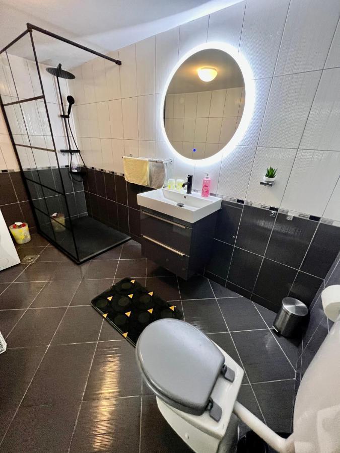 Apartment Nikolina โตรกีร์ ภายนอก รูปภาพ