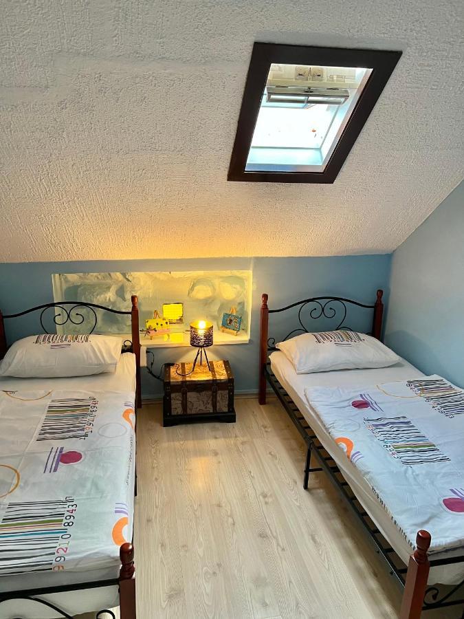 Apartment Nikolina โตรกีร์ ภายนอก รูปภาพ