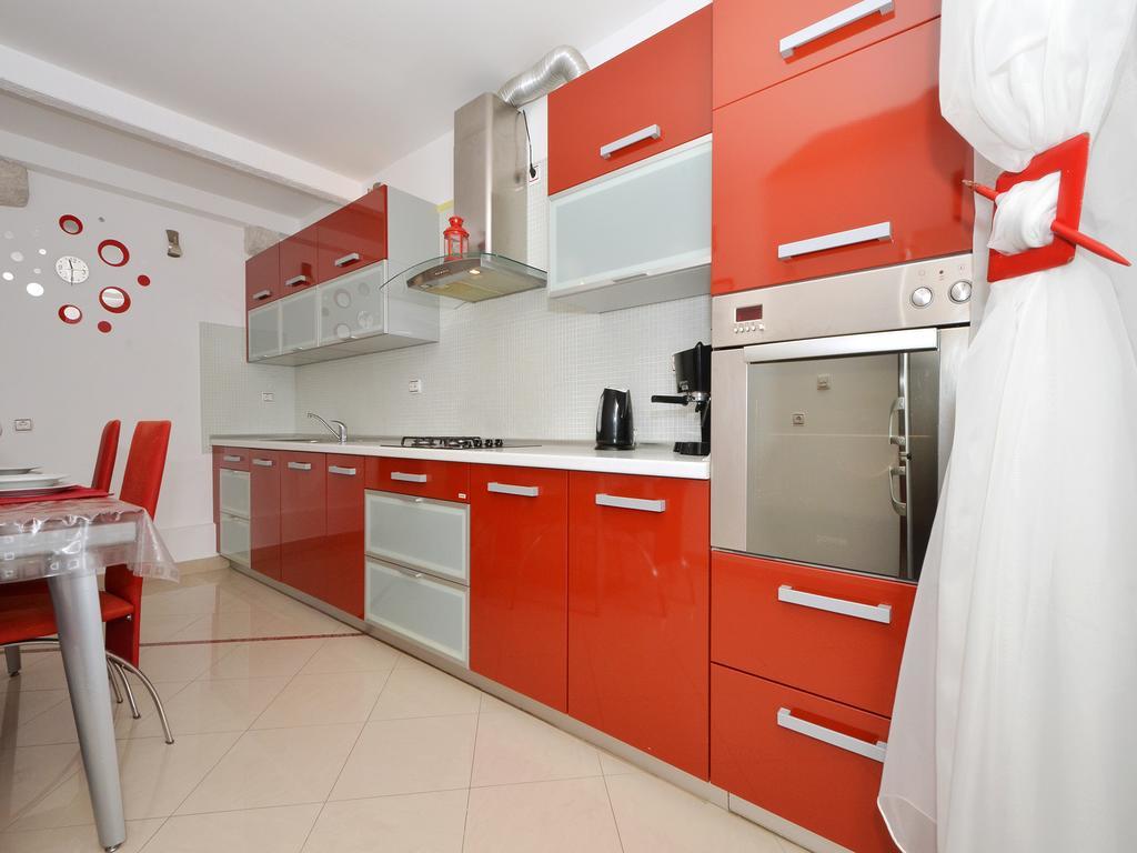 Apartment Nikolina โตรกีร์ ภายนอก รูปภาพ